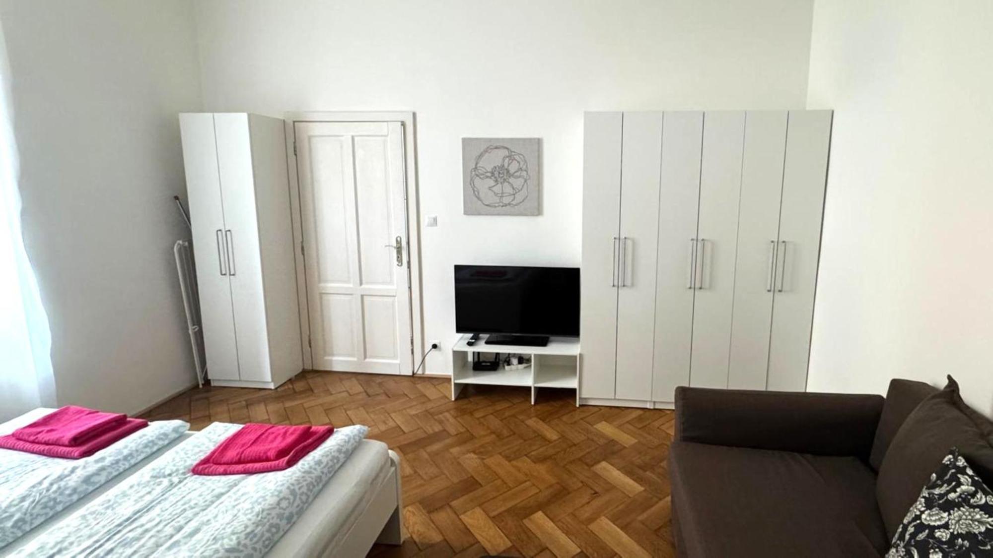 Side Street Apartments Prag Exterior foto